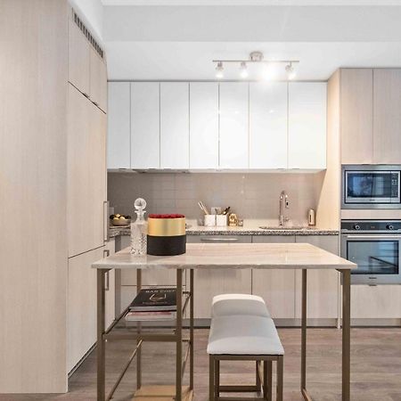 טורונטו Condo In The City מראה חיצוני תמונה